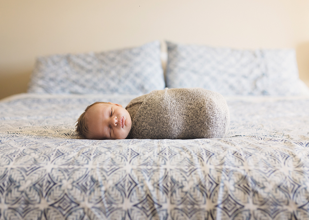 Edmonton Newborn Photographer_Baby Liam Sneak Peek 1.jpg