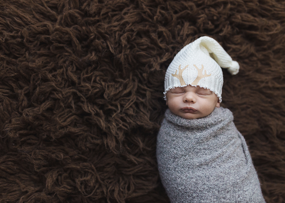 Edmonton Newborn Photographer_Baby Liam Sneak Peek 11.jpg