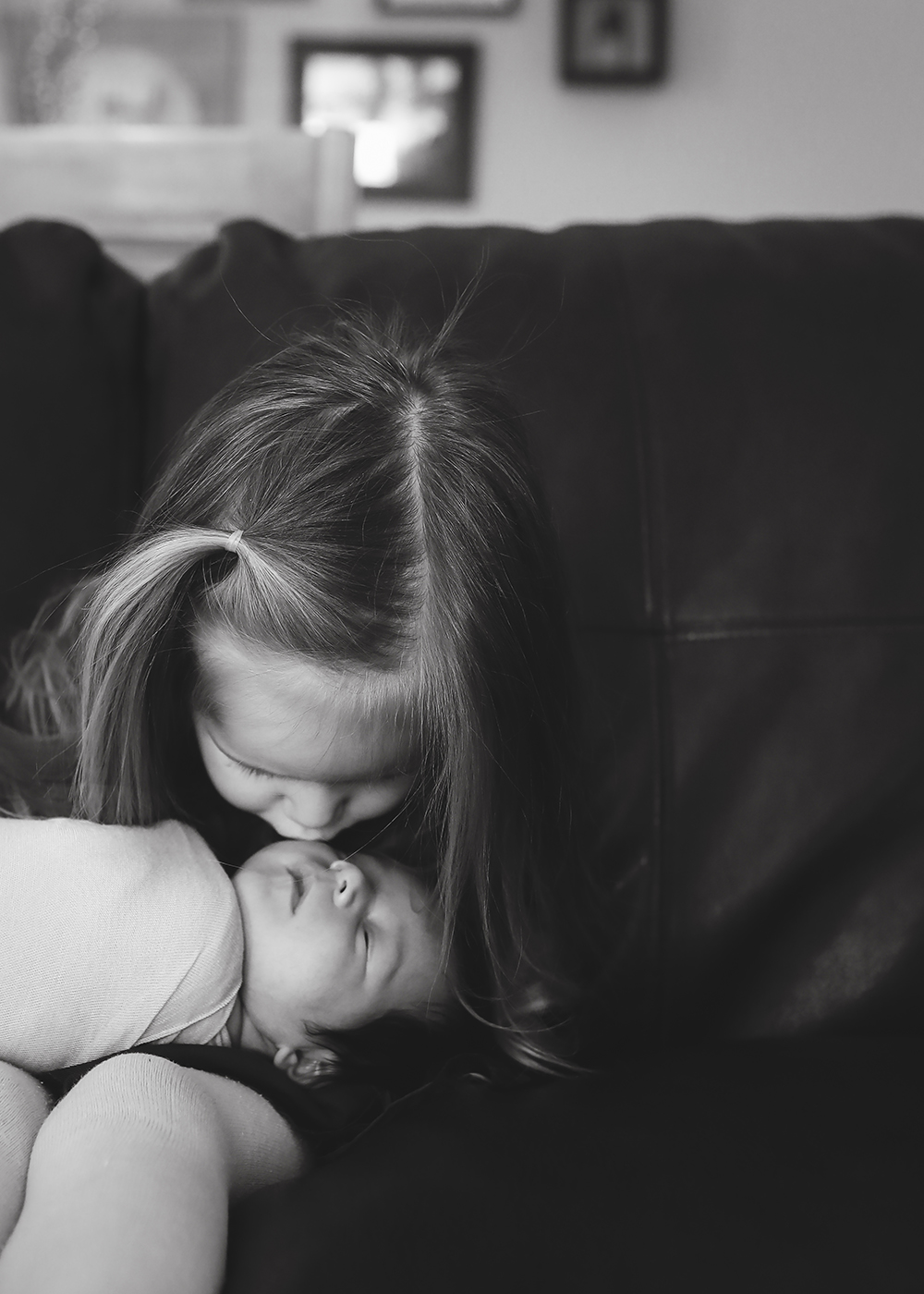 Edmonton Area Newborn Photographer_Baby Reagan Sneak Peek 6.jpg