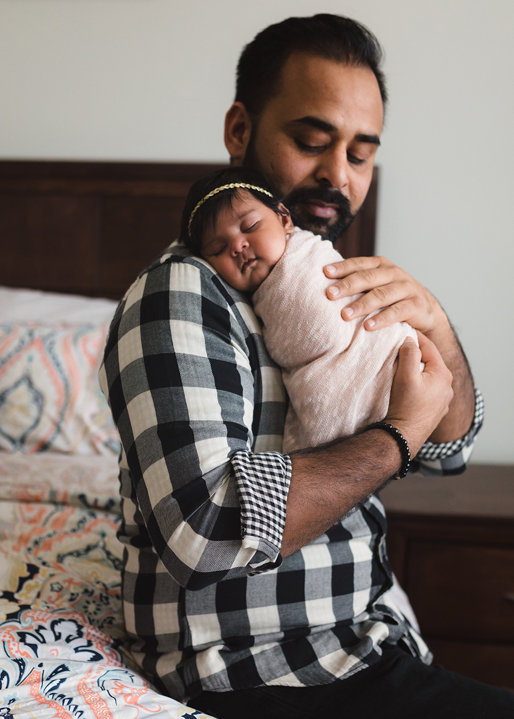 Edmonton Newborn Photographer_Sirjanna Sneak Peek8.jpg