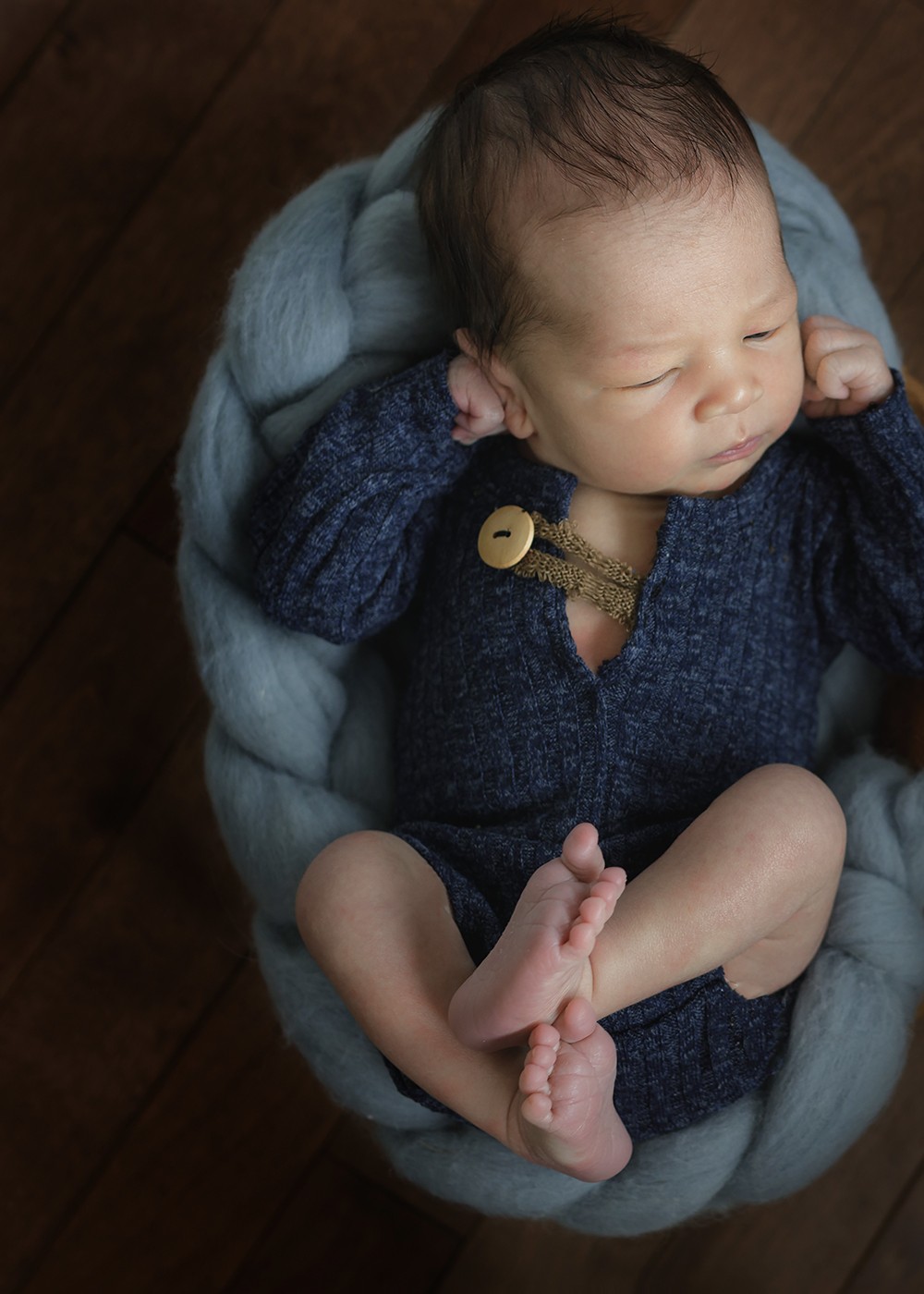 Edmonton Newborn Photographer_Baby Vinh 11.jpg