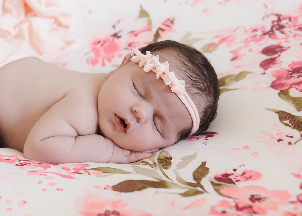 Edmonton Newborn Photographer_Baby Mila Sneak Peek 10.jpg