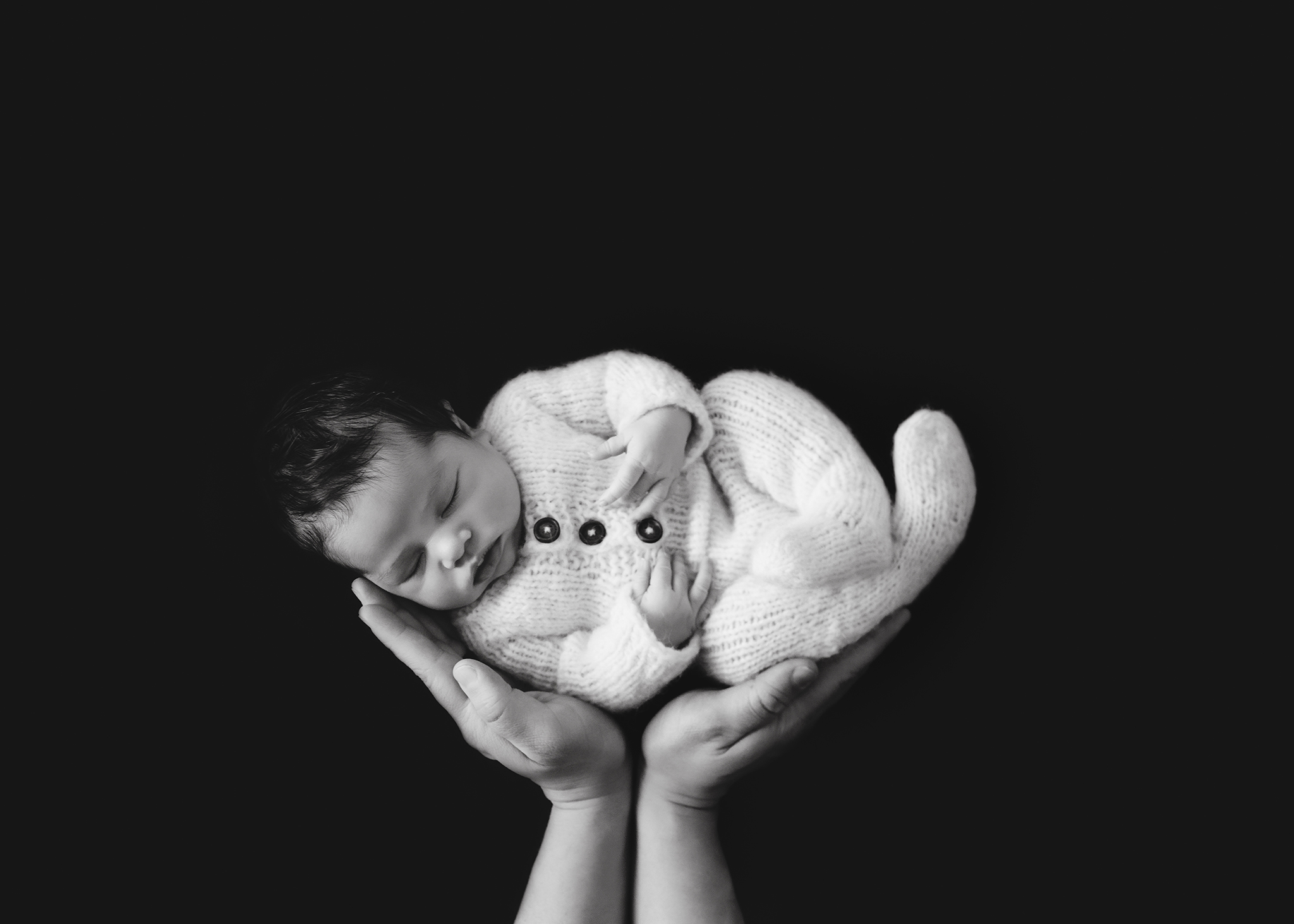 Edmonton Newborn and Fresh 48 Photographer_Brynn 13.jpg