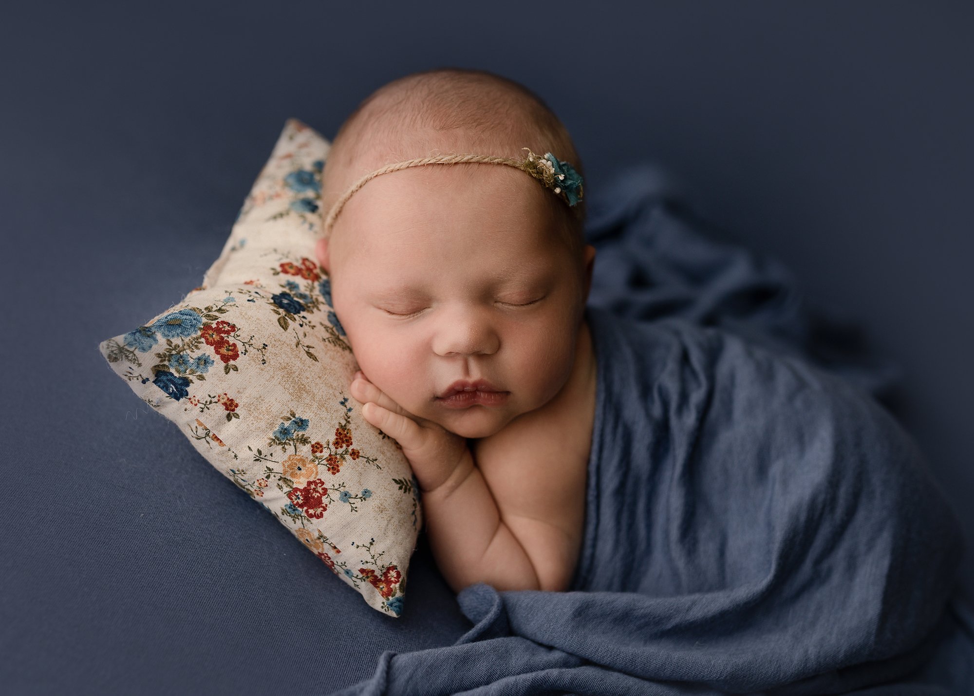 Edmonton Newborn Photography_Kelsie Kelly Photographer  (19).jpg