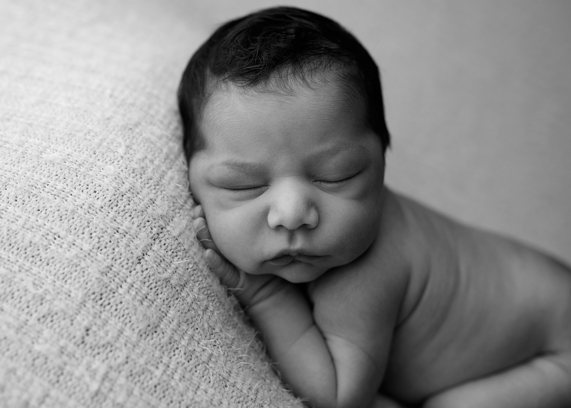 Edmonton Newborn Photography_Kelsie Kelly Photographer  (8).jpg