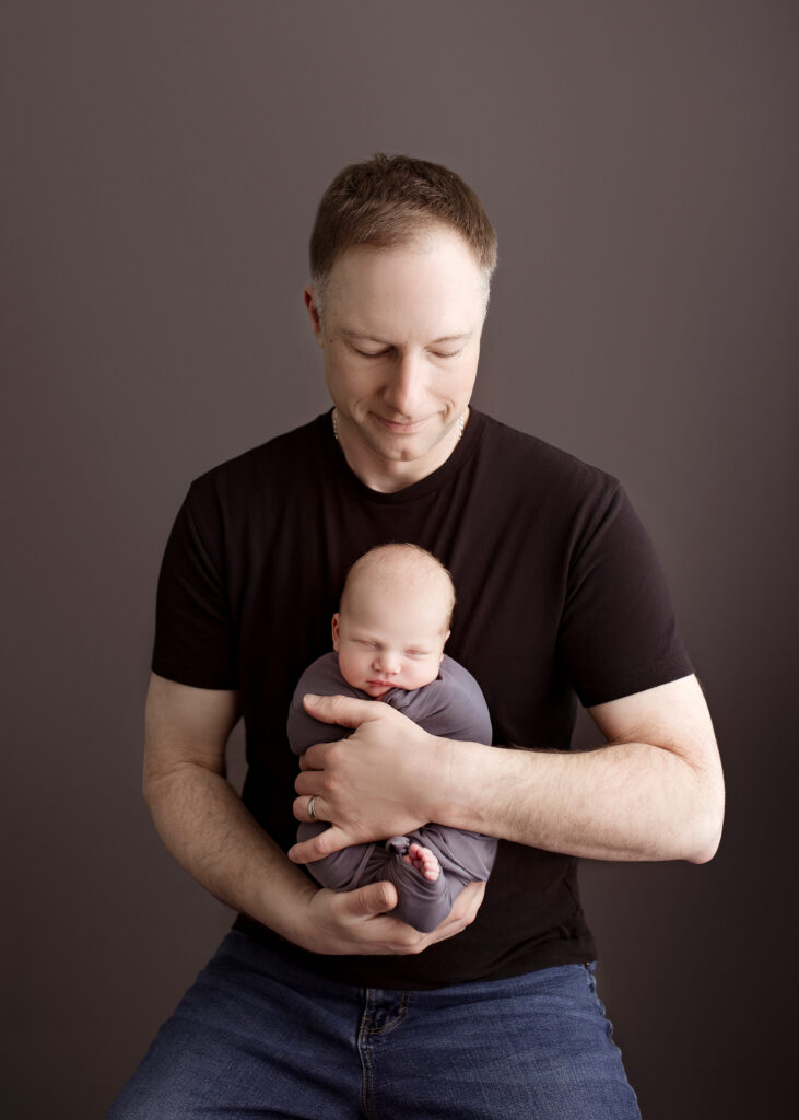 Edmonton Newborn Photographer Baby and Dad in studio photo