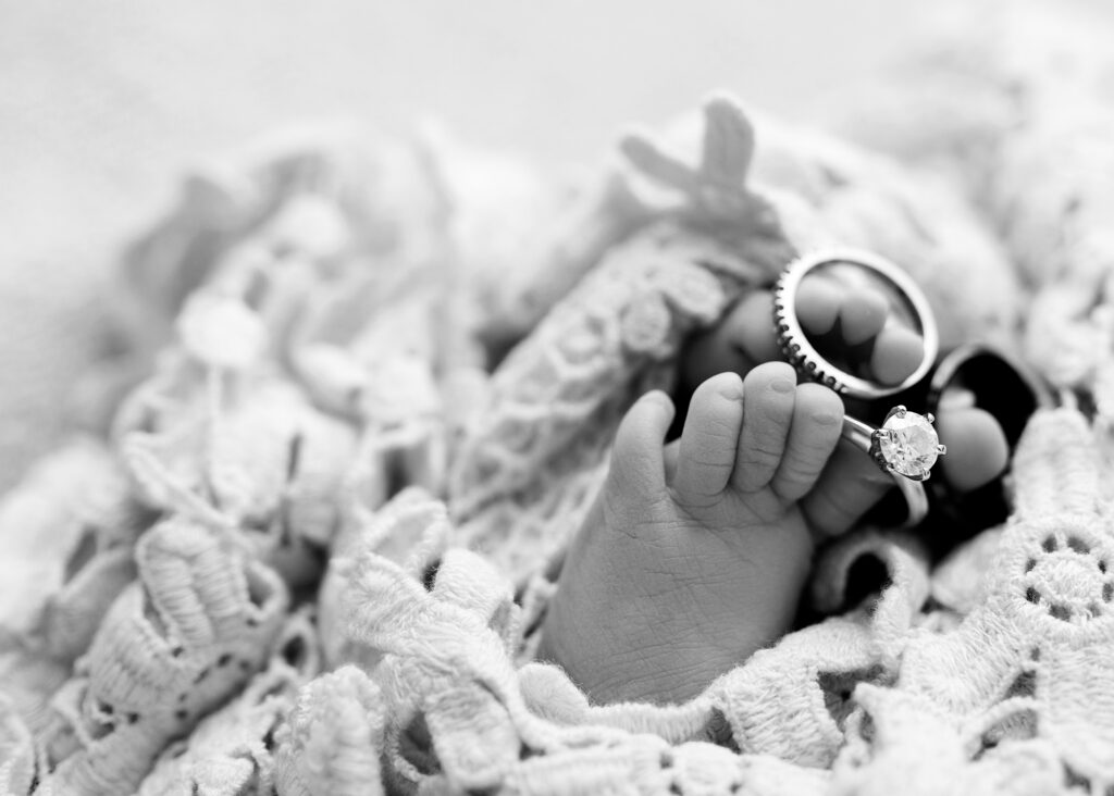 Edmonton newborn portraits by Kelsie Kelly Photographer