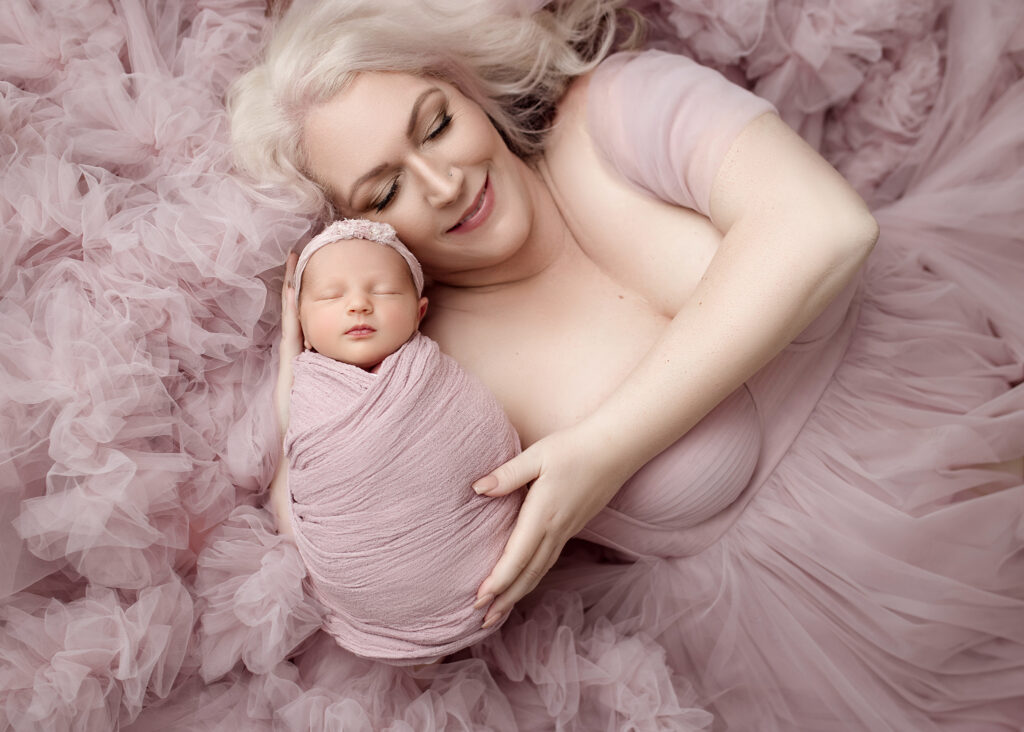 Edmonton newborn portraits by Kelsie Kelly Photographer
