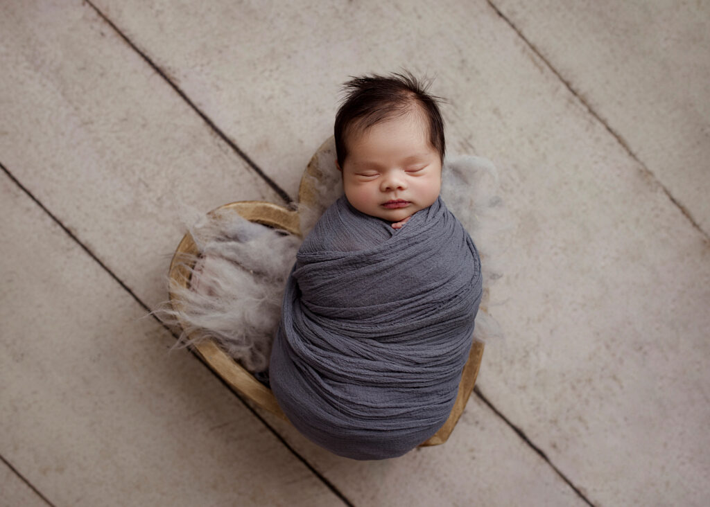 Edmonton studio  newborn photography by Kelsie Kelly Photographer