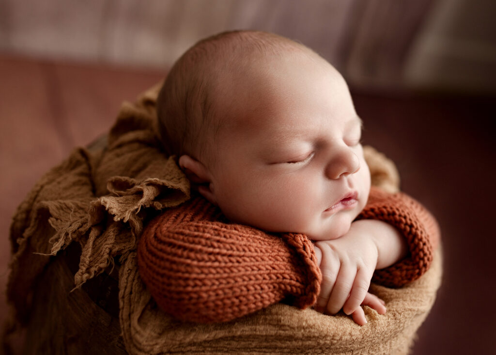Edmonton Newborn Portraits by Kelsie Kelly Photographer 2025 