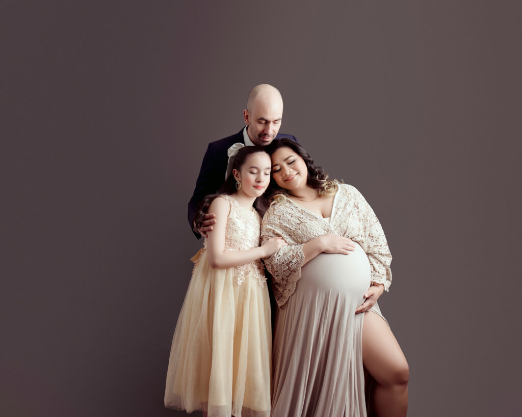  maternity portraits by Kelsie Kelly Photographer