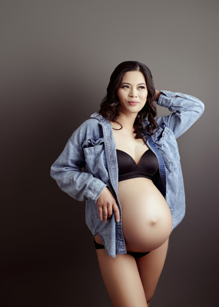 Edmonton Alberta Maternity Photography by Kelsie Kelly Photographer 2025 